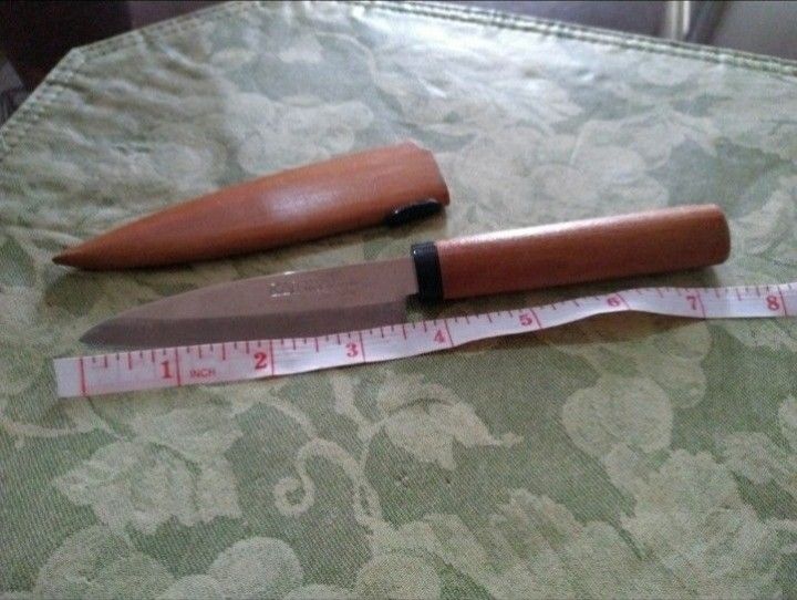 Branded Knife (Category: Knives & Chopping Boards) located in Bulacan. Submitted by mitchikoscollection (Listing ID 1466994276, Image 2). Description: Authentic Original Rare Vintage Collectible •Born in Seki City, Japan's famous knife-making capital, the Kai name has meant quality for over 111 years. Today, Kai serves customers worldwide, providing beautiful, high-quality cutlery, cutlery accessories, and other fine products. Authentic/Original 