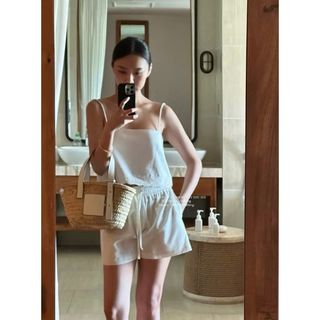 (Category: ) located in . Submitted by xoxoloveclothing (Listing ID 1467158854, Image 1). Description: .