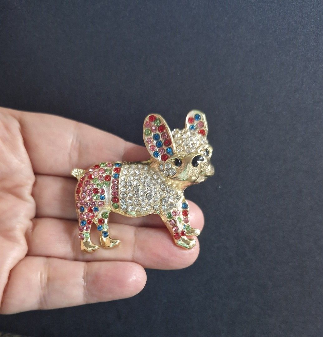 Brindle Frenchie Brooch (Category: Brooches) located in Taguig. Submitted by mommaschoice (Listing ID 1466985483, Image 2). Description: Brand New Elegantly crafted design Adorned w/mix colored rhinestones Ships nationwide.