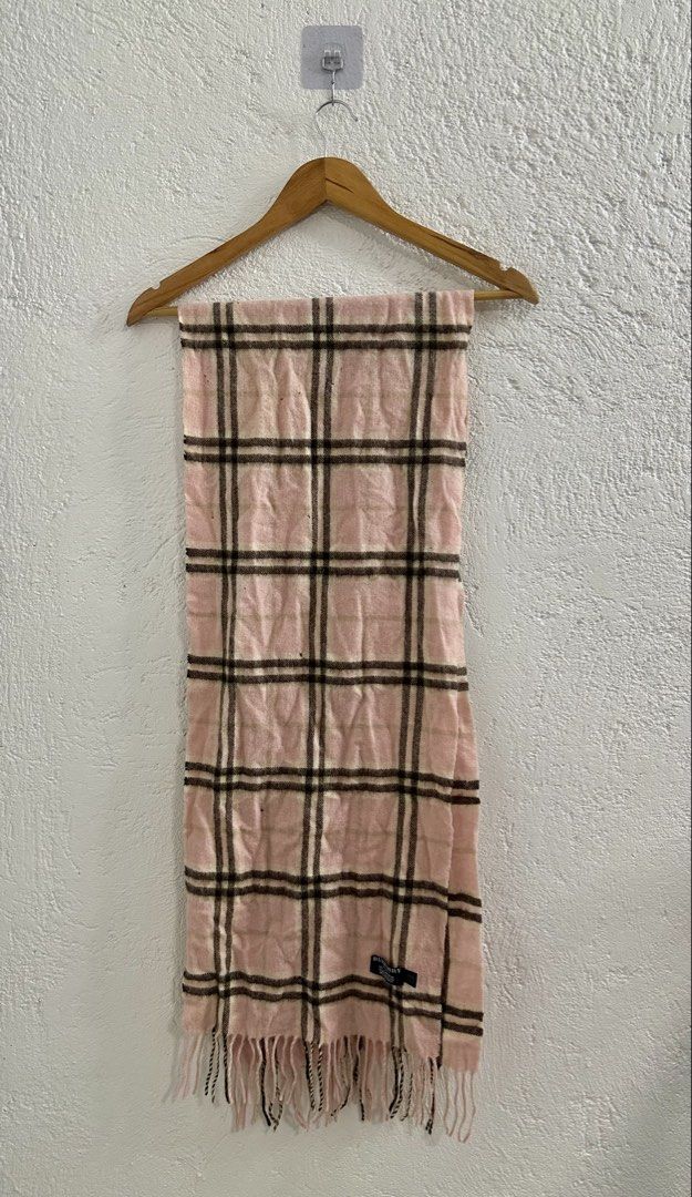 Burberry Cashmere Scarf (Category: Coats, Jackets and Outerwear) located in Tarlac. Submitted by ej202177 (Listing ID 1467168171, Image 1). Description: Auth Burberry scarf Okay pa ang cloth but have small holes Location: Tarlac .