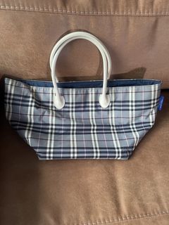 (Category: ) located in . Submitted by phbudgetluxuryfinds (Listing ID 1466987248, Image 1). Description: .
