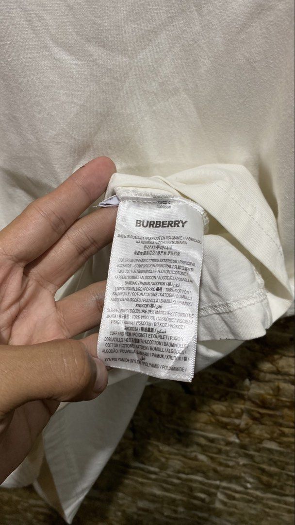 BURBERRY LONDON TEE (Category: Luxury Apparel) located in Caloocan City. Submitted by curatedgoods.ph (Listing ID 1467142953, Image 3). Description: .