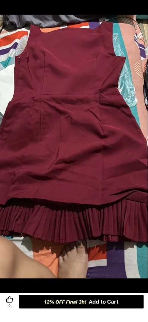 Burgundy Dress (Category: Dresses) located in Makati City. Submitted by prelovedbylexie (Listing ID 1467030017, Image 3). Description: brand new impulsive buying lol medium frame.