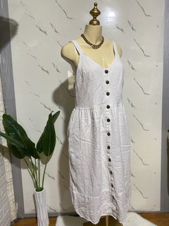 (Category: ) located in . Submitted by KL_Outfits (Listing ID 1467067818, Image 1). Description: .