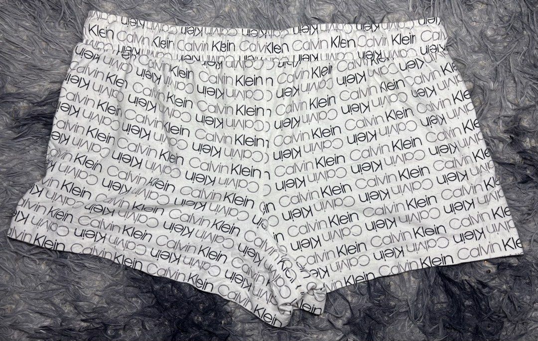 CALVIN KLEIN (Category: Undergarments & Loungewear) located in Legazpi City. Submitted by thesource052 (Listing ID 1467163834, Image 3). Description: CK SLEEPWEAR LARGE 30-32-34-36 L: 11” Excellent 250 plus sf.