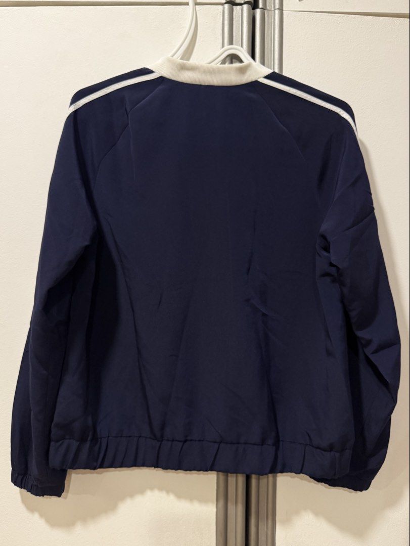 Calvin Klein Navy Blue Sport Track Jacket (Category: Coats, Jackets and Outerwear) located in Muntinlupa City. Submitted by alexisofia (Listing ID 1467021063, Image 2). Description: like new, worn a few times only / excellent condition bought in the US! size: Medium/Large Brand Calvin Klein.