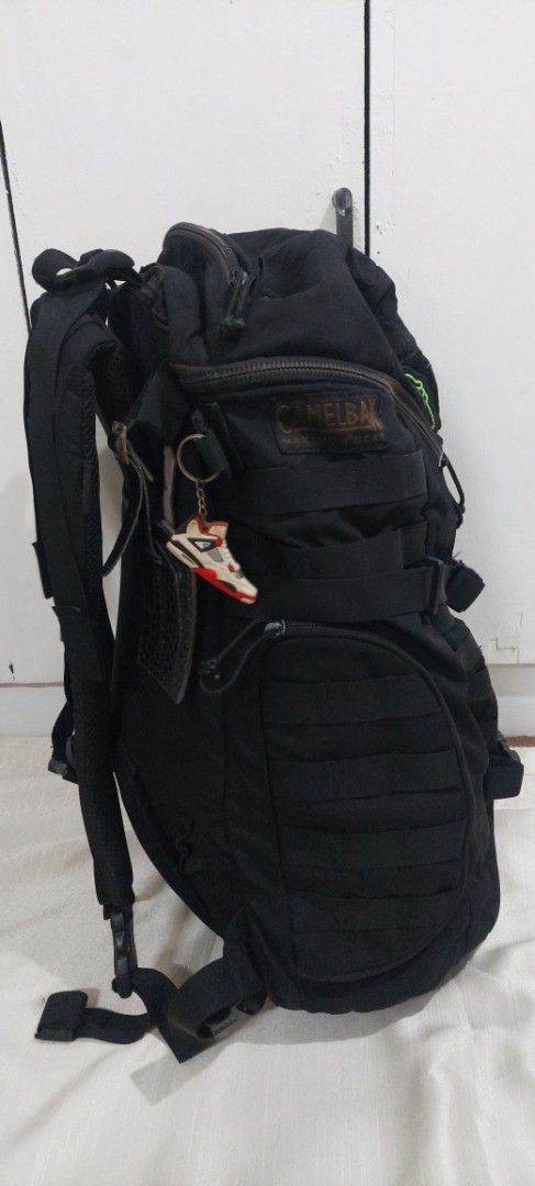 CamelBak Maximum Gear Transformer tactical backpack. (Category: Backpacks) located in Taguig. Submitted by thrifthub.ph (Listing ID 1466982737, Image 3). Description: Check all photos for details..