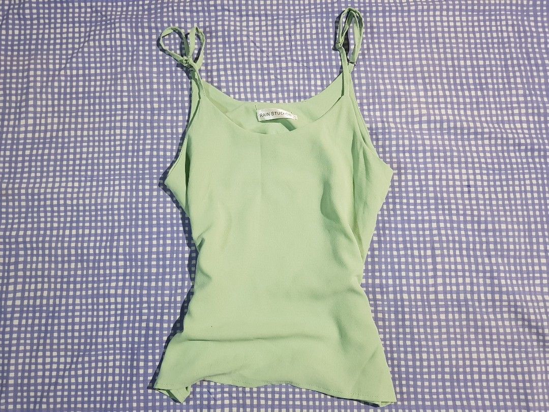 Camisole Top (Category: Sleeveless) located in San Fernando. Submitted by lei_apparel (Listing ID 1467103312, Image 1). Description: Camisole Top Size: small-med Pm for more details 💌.