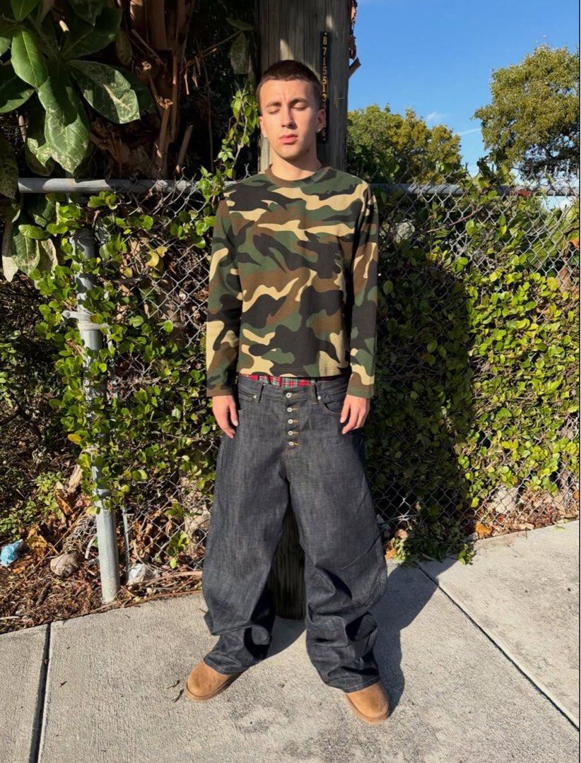 Camouflage thermal long sleeves (Category: Tshirts & Polo Shirts ) located in San Simon. Submitted by wegintal (Listing ID 1466989838, Image 1). Description: Camou thermal long sleeves 24 x 29 500 add sf excellent condition.