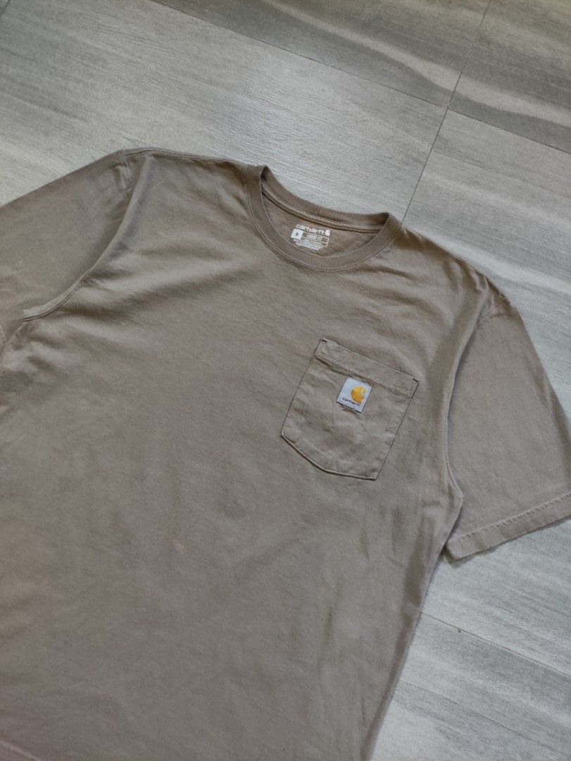 Carhartt K87 DES Pocket Tee (Category: Tshirts & Polo Shirts ) located in Calamba. Submitted by alorbis96758 (Listing ID 1467079545, Image 2). Description: Chest Width : 21.5" Length : 29.5" Best Fit : Medium Color Rate : 9 Flaws : Minor Bleach Stain.