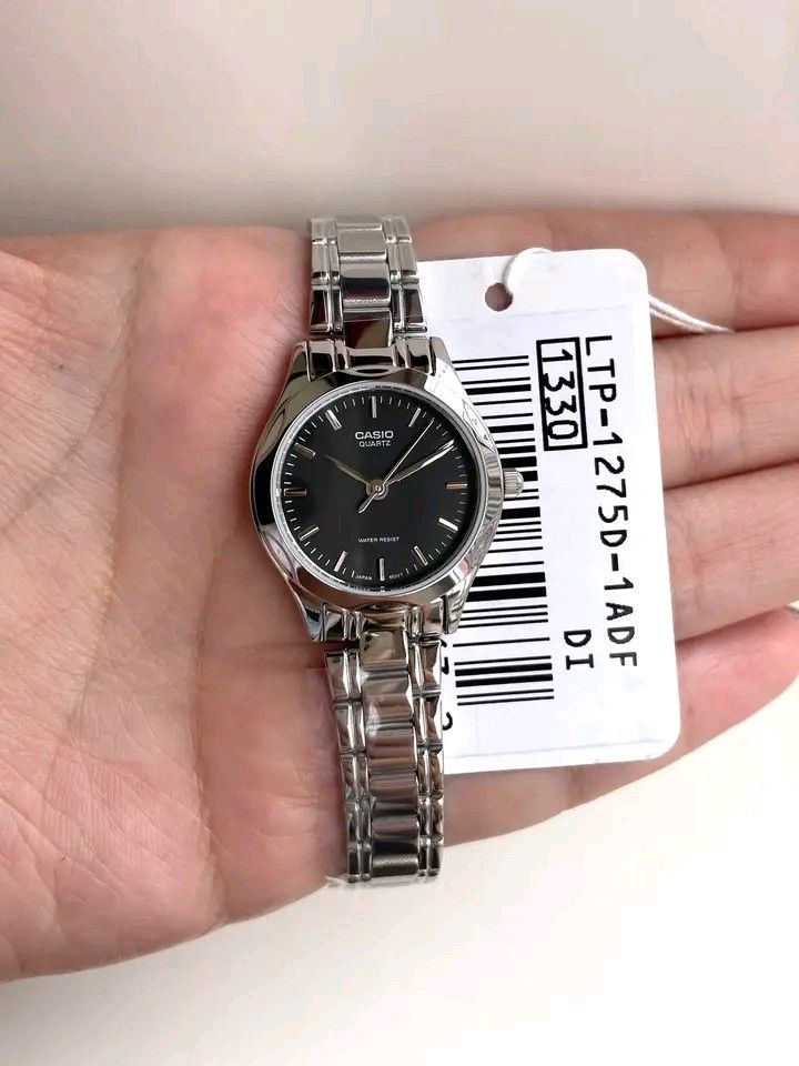 Casio Silver Watch Original (Category: Women's Watches) located in Caloocan City. Submitted by cheskhaionlinestore2.0 (Listing ID 1466999127, Image 2). Description: Orig C Silver Watch ₱2150 each only ⚡ Complete Inclusions 💕 Water Resistant Cheaper than Mall Price 😍 We ship LBC Nationwide 🚚 Pm for Inquires and Orders 👌🏻.