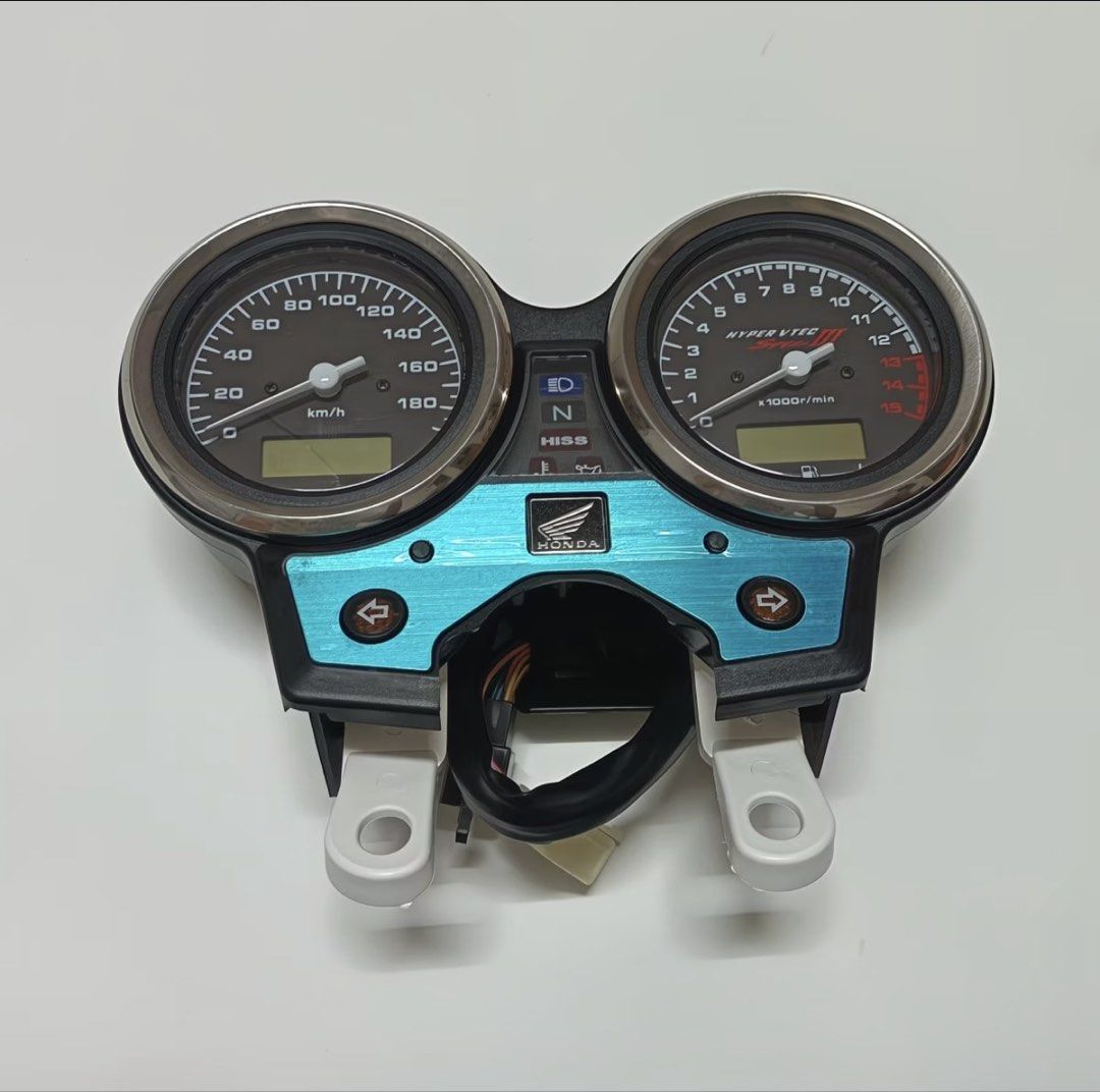 Cb400 Meter (Category: Motorcycle Accessories) located in Singapore. Submitted by EternalRyjin (Listing ID 1467006307, Image 1). Description: AFTERMARKET METER ⚠️ - Compatible with Honda CB400 ( Spec 2,3,Revo 1) - Features a stylish metallic center plate with Honda logo - Clean speedometer and tachometer analog dials with digital displays - Includes wiring harness and mounting brackets - Excellent replacement part for restoration or repair.