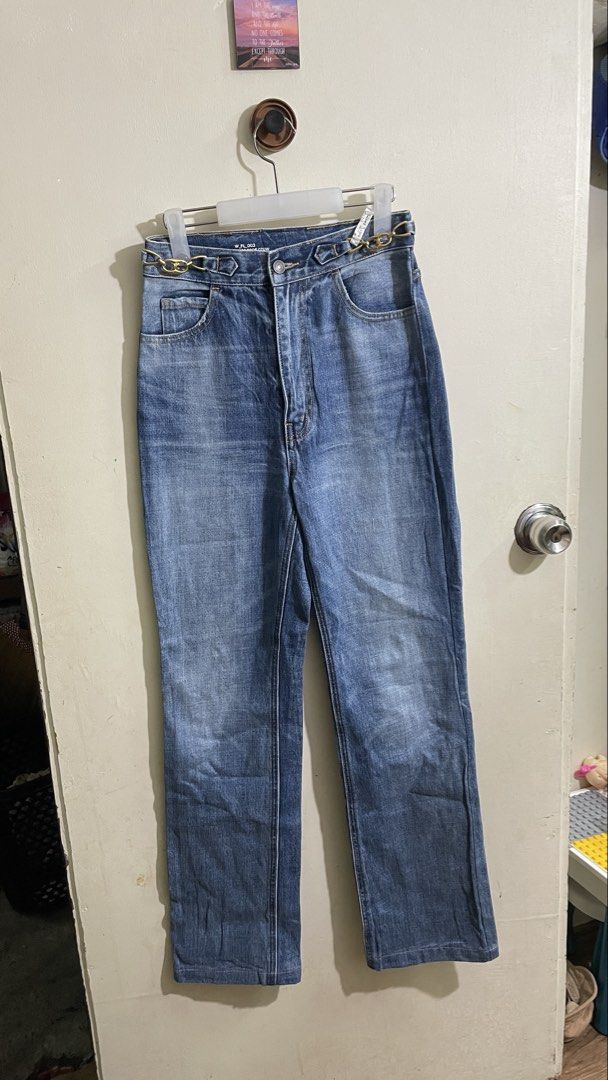 celine denim pants (Category: Luxury Apparel) located in Las Pinas. Submitted by mnl.streetwear.ph (Listing ID 1467092796, Image 1). Description: • CELINE DENIM PANTS DETAILS POSTED.