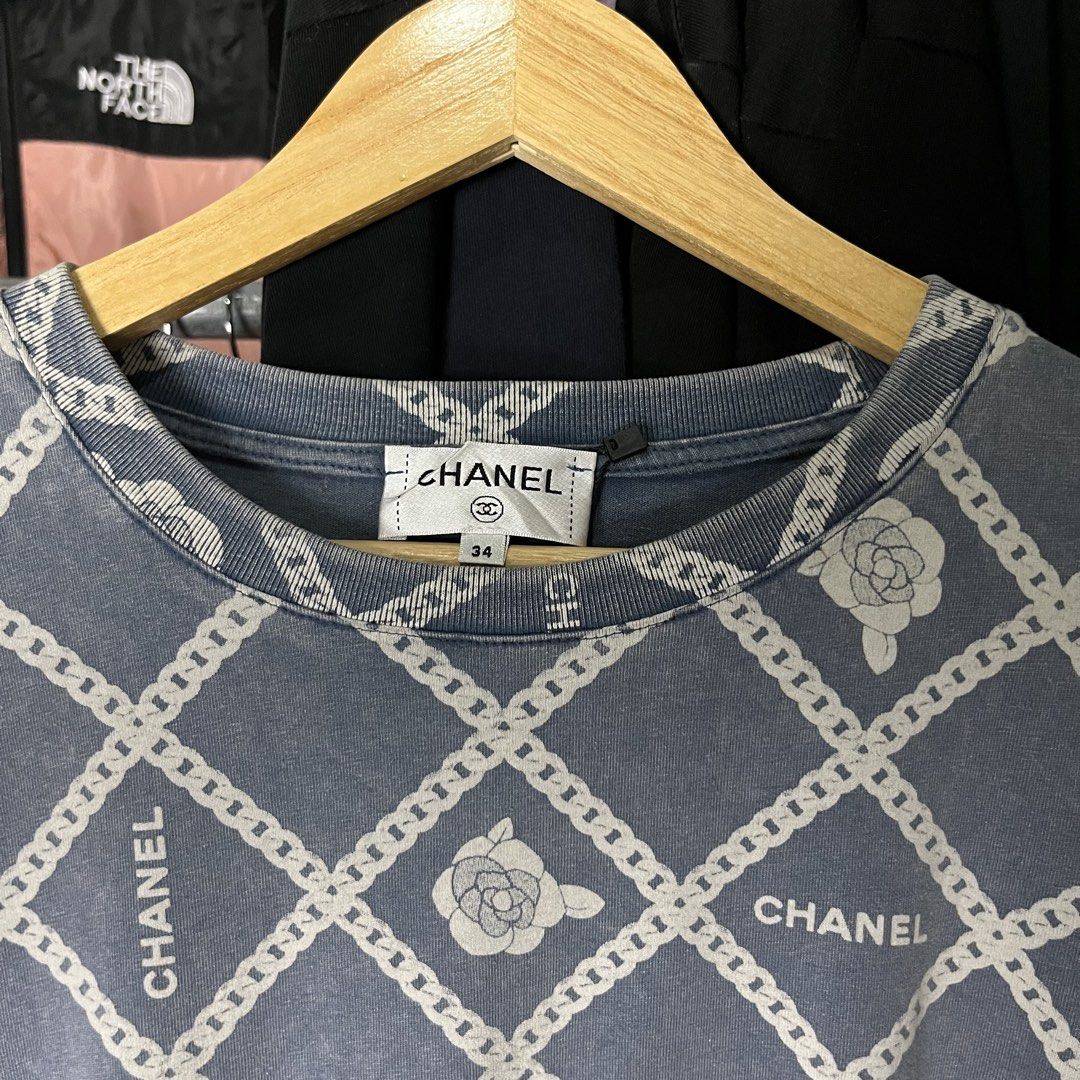 CHANEL AOP DESIGN TOP (Category: Luxury Apparel) located in Daet. Submitted by wearthriftingcloth. (Listing ID 1467138757, Image 2). Description: 👕CHANEL Size:S Measurement: W19xL25 Issue(s)SEE ON PIC Condition: 9.5/10 Color rate: 9/10 ➡️Swipe- to see more detail pic 📌No Deleting/Cancelation‼️ 📌Color may Vary Due to Lighting‼️ 📌Please be responsible buyer Bogus/Flaker will be posted‼️ 📌All ltems Need Wash‼️.