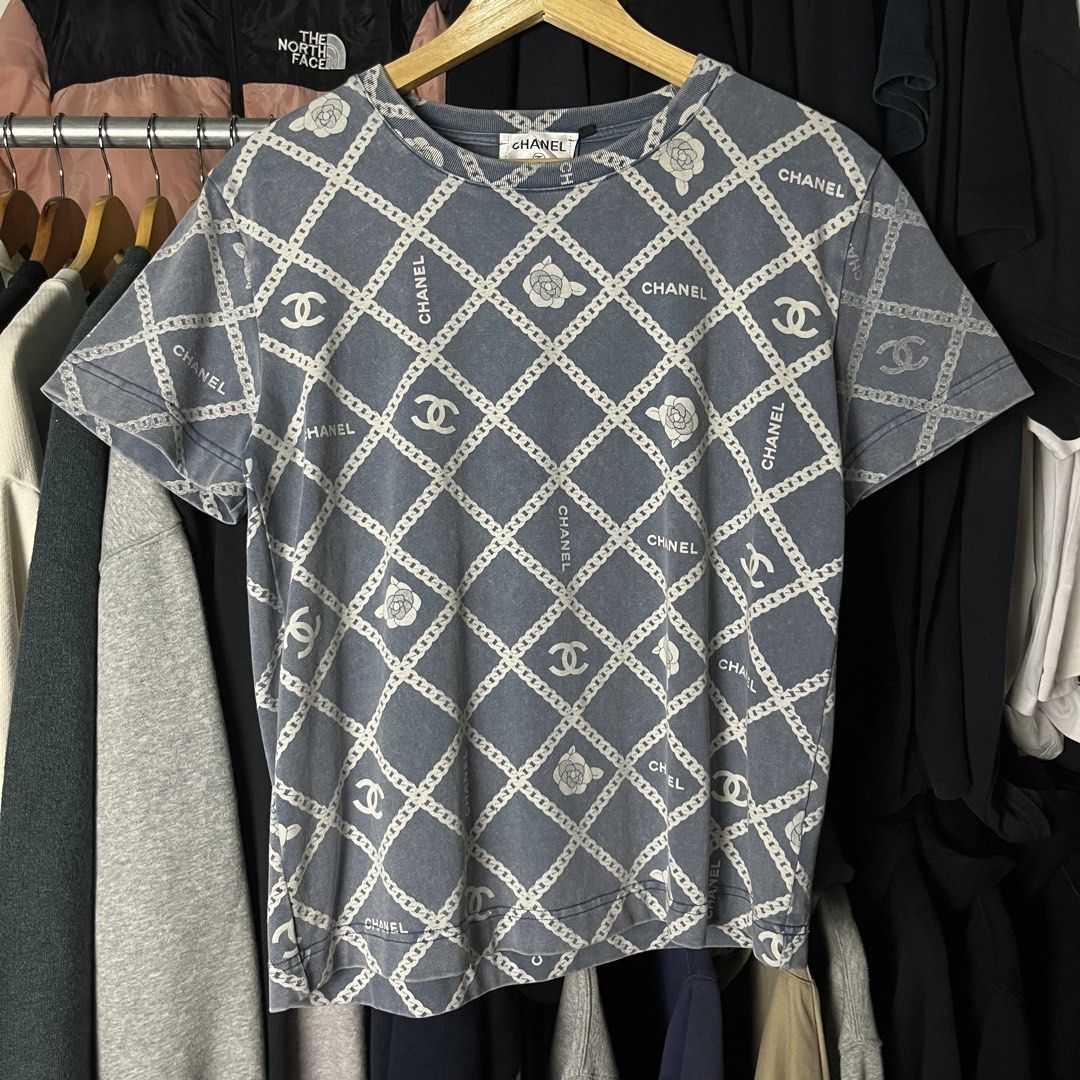 CHANEL AOP DESIGN TOP (Category: Luxury Apparel) located in Daet. Submitted by wearthriftingcloth. (Listing ID 1467138757, Image 1). Description: 👕CHANEL Size:S Measurement: W19xL25 Issue(s)SEE ON PIC Condition: 9.5/10 Color rate: 9/10 ➡️Swipe- to see more detail pic 📌No Deleting/Cancelation‼️ 📌Color may Vary Due to Lighting‼️ 📌Please be responsible buyer Bogus/Flaker will be posted‼️ 📌All ltems Need Wash‼️.