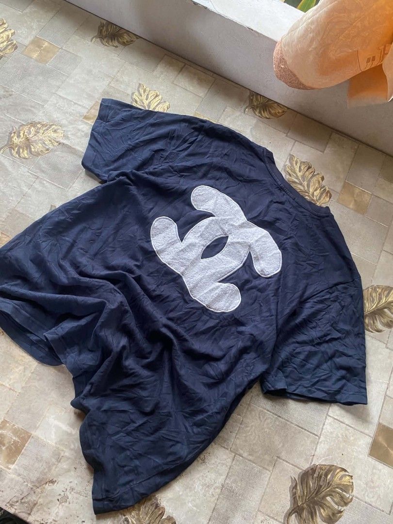 CHANEL SHIRT BIG LOGO (Category: Tshirts & Polo Shirts ) located in Dipolog. Submitted by 2hccollective (Listing ID 1467125136, Image 1). Description: GOOD CONDITION NO ISSUE LARGE 9/10 COLORATE 24 x 29.