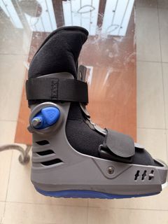 (Category: ) located in . Submitted by le-seller (Listing ID 1467078607, Image 1). Description: .