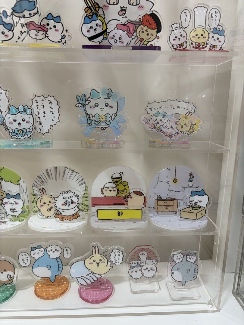 Chiikawa 立牌 （分類：設計師玩具及盲盒）位於 Hong Kong。 由 dw029 提交（商品編號 1467166321，圖片 5）。簡介： 平郵 / 順豐到付。