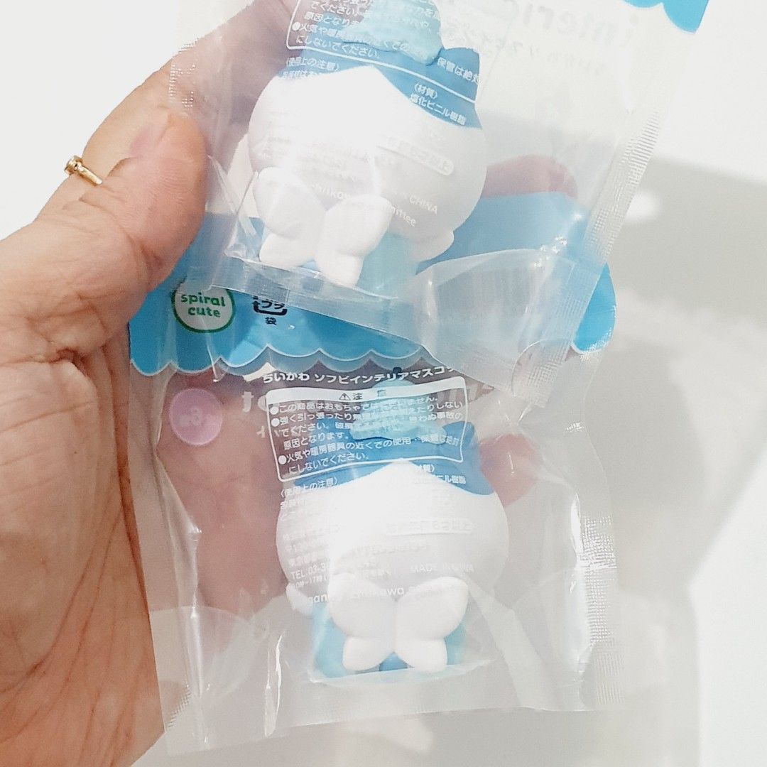 Chiikawa Soft Vinyl Interior Mascot Figure Hachiware (Category: Figurines & Statues) located in Taytay. Submitted by kyo.mono (Listing ID 1467066343, Image 3). Description: 💟Follow us on IG: kyo.mono for faster replies TikTok: kyo.mono_ for videos and review Brand new and sealed Auth from Japan Actual photo posted Sold per piece.