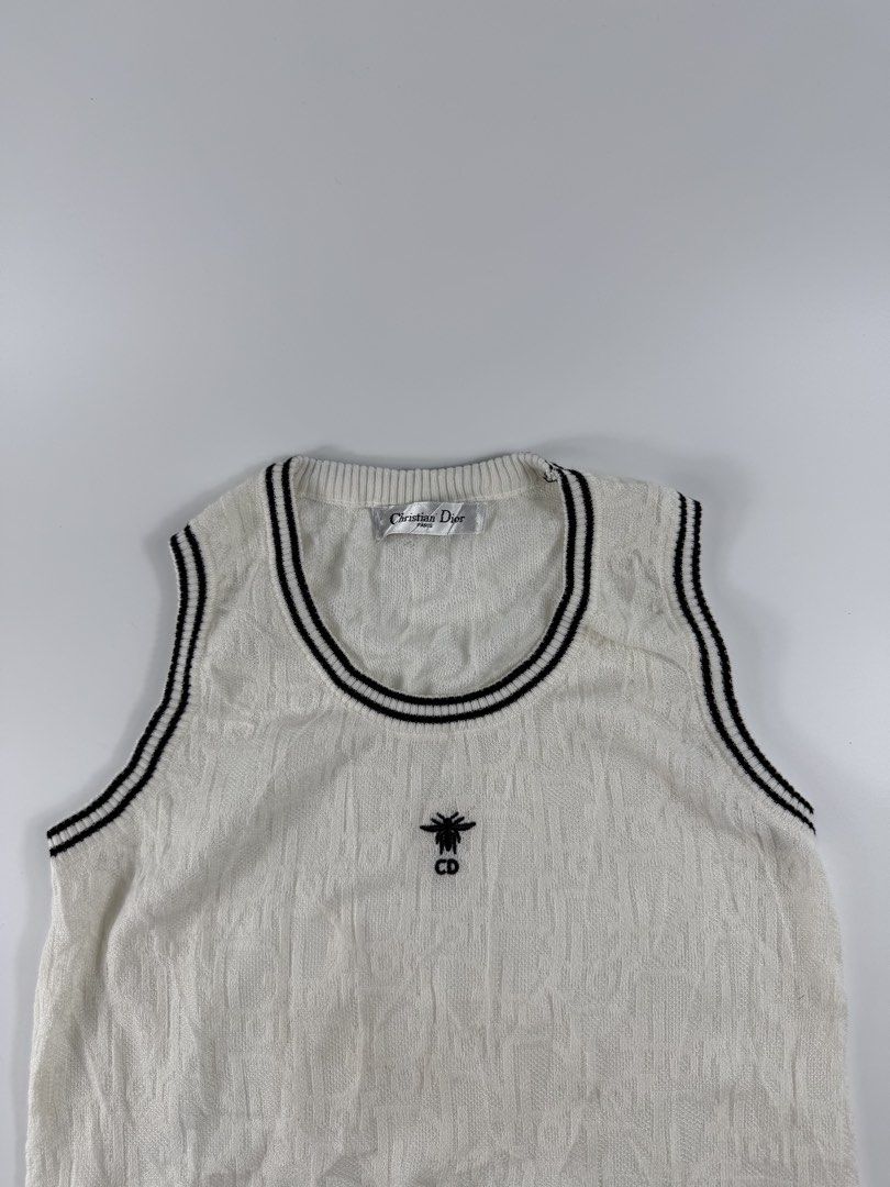 Christian Dior - Monogram top (Category: Activewear) located in Mabalacat. Submitted by seanthep (Listing ID 1467102293, Image 2). Description: Christian Dior - Monogram top Width: 14” Length: 21”.