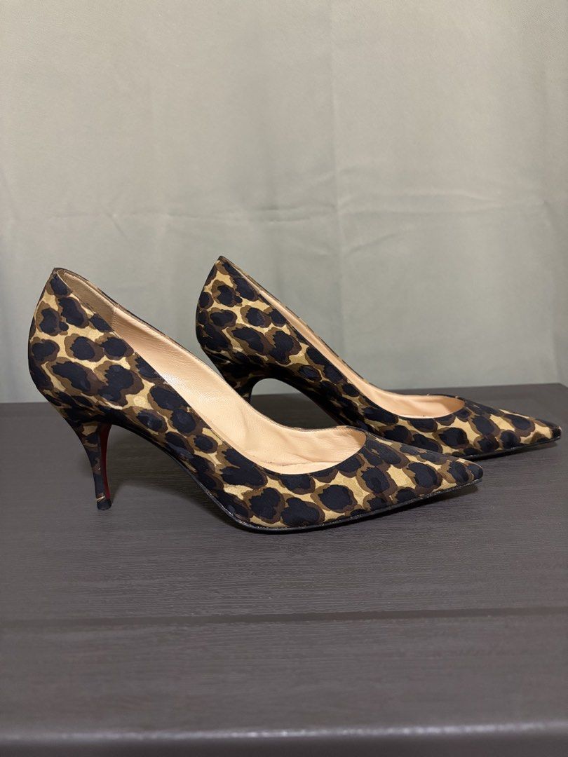 Christian Louboutin (Category: Heels) located in Manila. Submitted by ayan123456 (Listing ID 1466982775, Image 2). Description: Authentic Christian Louboutin Heels – Leopard Pair (No Box/Dust Bag) I’m selling a pair of 100% authentic Christian Louboutin heels (leopard print) purchased in the USA. Please note: the original box and dust bag are no longer available, which is why I’m offering at a significantly discounted price of ₱9,000. Buyers are 
