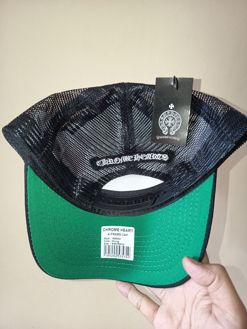 Chrome Heart Trucker Cap (Category: Caps & Hats) located in Pasay City. Submitted by ODDXX (Listing ID 1466982389, Image 2). Description: Chrome Hearts Cap Brandnew! Brandnew! 400php Only!.