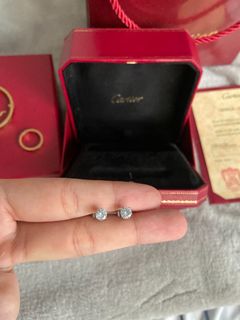 (Category: ) located in . Submitted by japanandsingaporeluxepreloved (Listing ID 1467053367, Image 1). Description: .