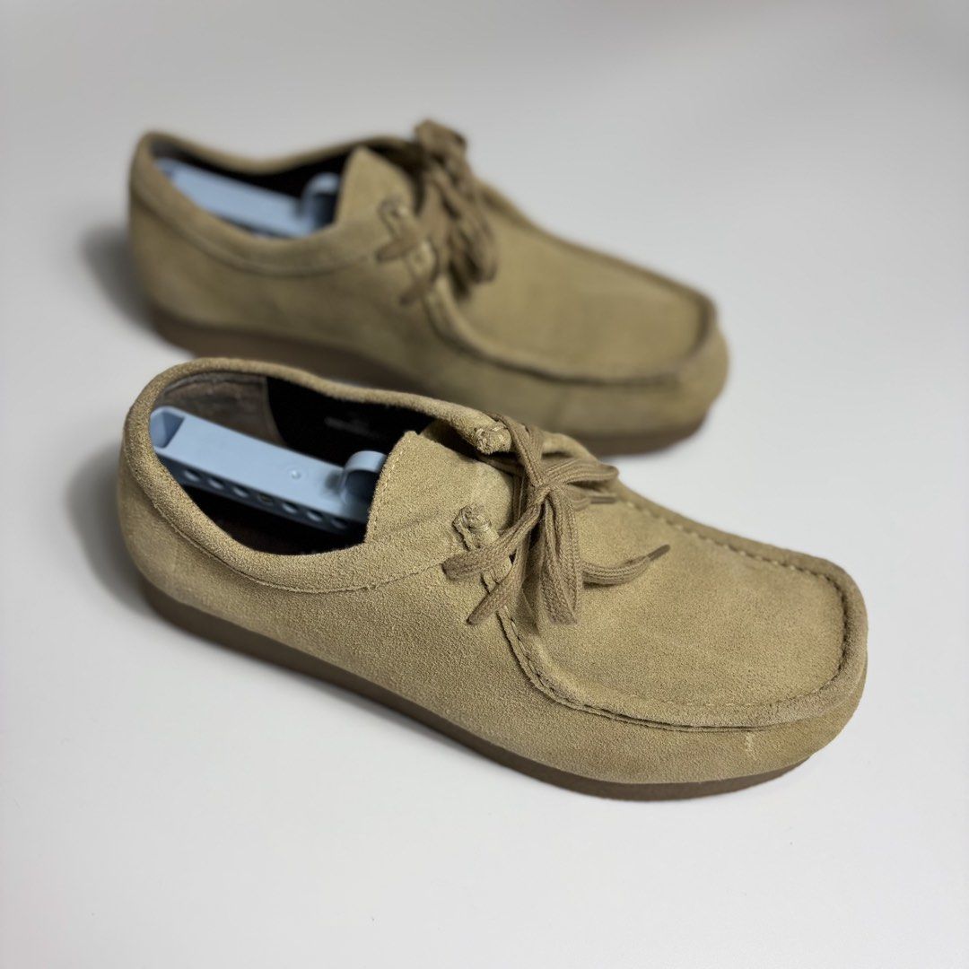 Clarks Wallabees Alternatives Shoes (Category: Dress Shoes) located in Makati City. Submitted by tulakngdamit.ph (Listing ID 1467154367, Image 3). Description: Clarks Wallabees Alternative Shoes See Photos For Actual Dimes Via Inches Fits to Size 8.5 US Mens As New Condition Fresh From Japan Box.