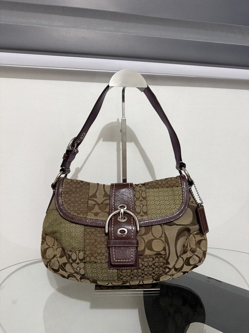 Coach soho patchwork medium (Category: Luxury Bags & Wallets) located in Manila. Submitted by baglover1111 (Listing ID 1467129114, Image 3). Description: No any issue In very good condition .