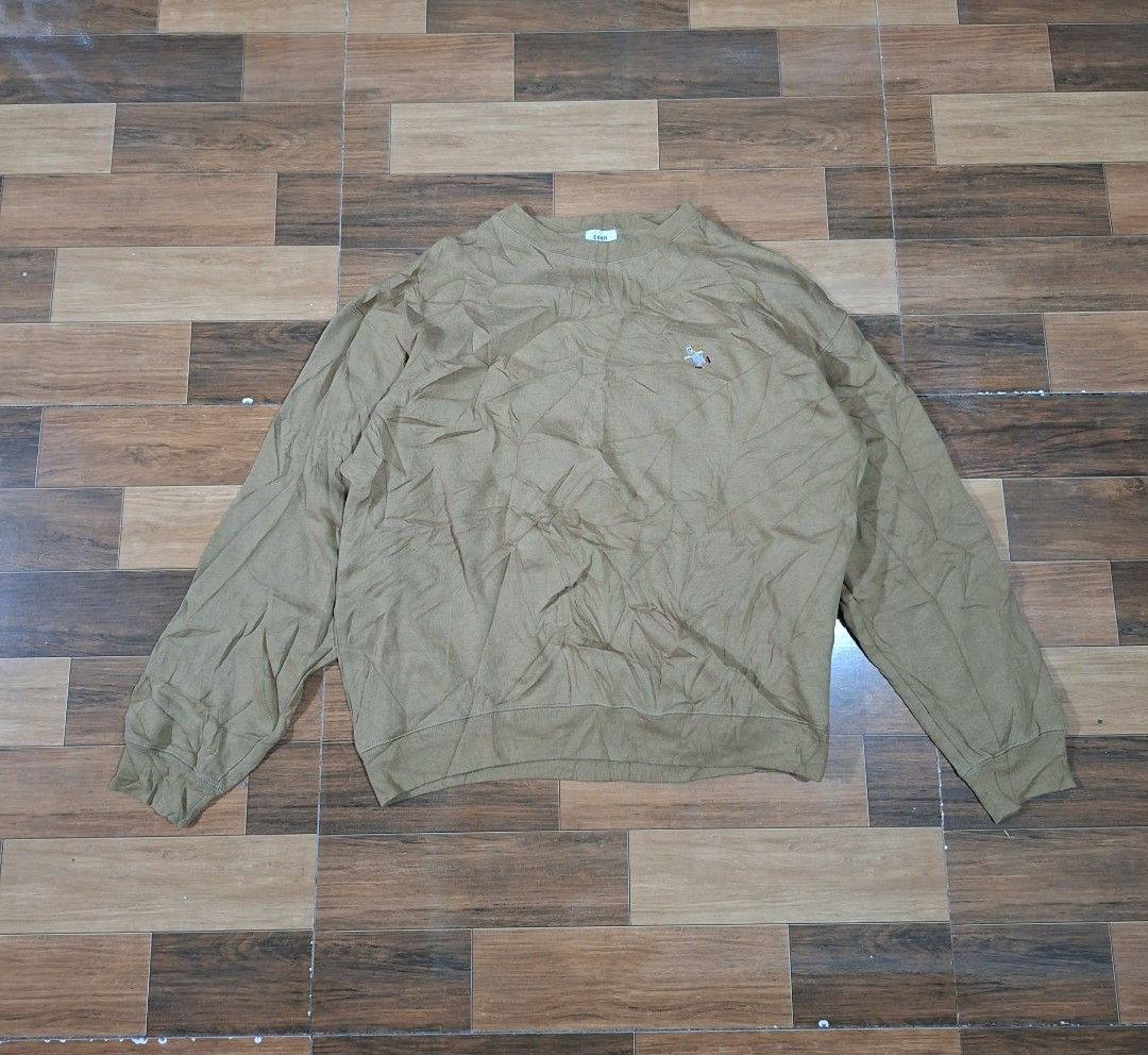 Coen Pullover (Category: Coats, Jackets and Outerwear) located in Pili. Submitted by jasonthrift2001 (Listing ID 1467099219, Image 1). Description: Coen Pullover size: large on tag excellent condition no issue location: Bicol Area.