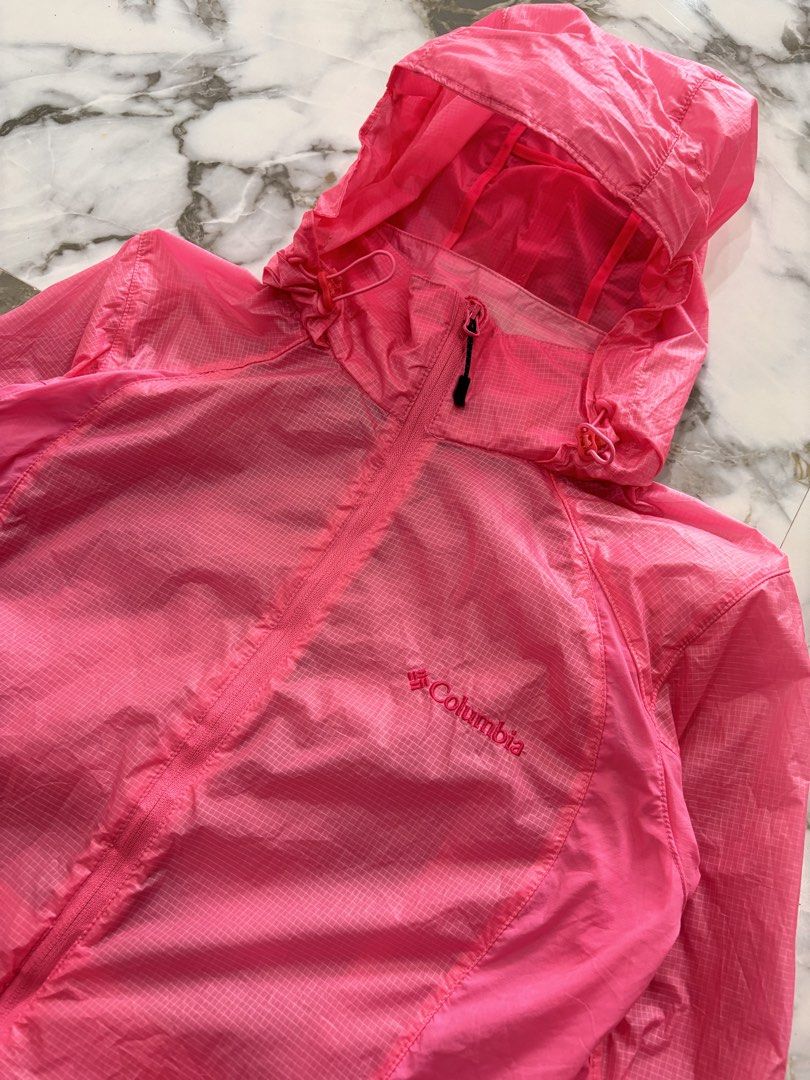 Columbia Pink packableHood Windbreaker Jacket (Category: Coats, Jackets and Outerwear) located in Cavite. Submitted by gelloots (Listing ID 1467025661, Image 3). Description: Details Dimesw : 18x24 Condition : very Good Condition Color rate : 9.5/10 Size on tag: medium Wash.