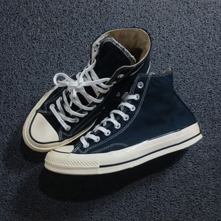 (Category: ) located in . Submitted by sapatos_series (Listing ID 1467153045, Image 1). Description: .