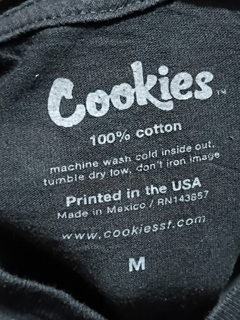 COOKIES (LONGSLEEVE) (Category: Tshirts & Polo Shirts ) located in Calasiao. Submitted by thriftkartel26 (Listing ID 1467110605, Image 2). Description: issue small restitch in underarm medium on tag fit to large.