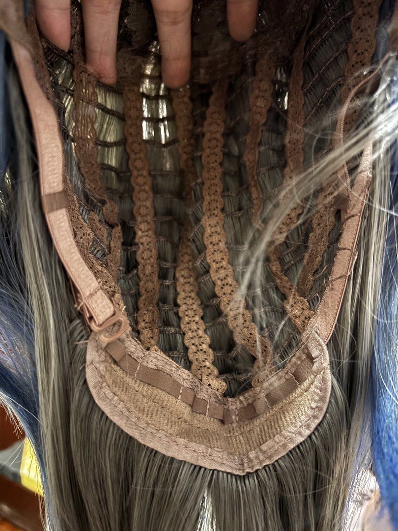 Cosplay wig unused (Category: Hair Accessories) located in Manila. Submitted by nagusamero (Listing ID 1467115311, Image 3). Description: - long wig - no LP - slight flaw sa ears e glue lang - never use - fake scalp.