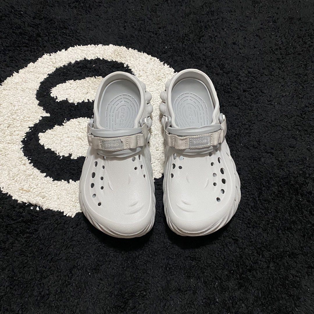 Crocs Echo (Category: Slippers & Slides) located in Danao, Cebu. Submitted by sneaks_cebu (Listing ID 1467153710, Image 2). Description: Crocs Echo Clogs Size 9us 27cm -no major issues Php 1,850.