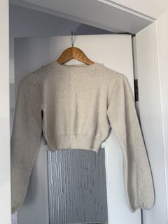 (Category: ) located in . Submitted by thatsydneywardrobe (Listing ID 1467081827, Image 1). Description: .