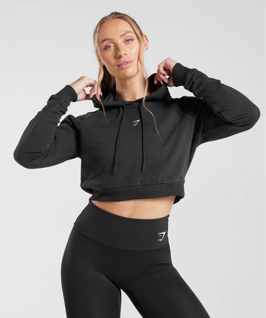 Cropped hoodie (Category: Activewear) located in Manila. Submitted by ricadawn (Listing ID 1467091711, Image 1). Description: .