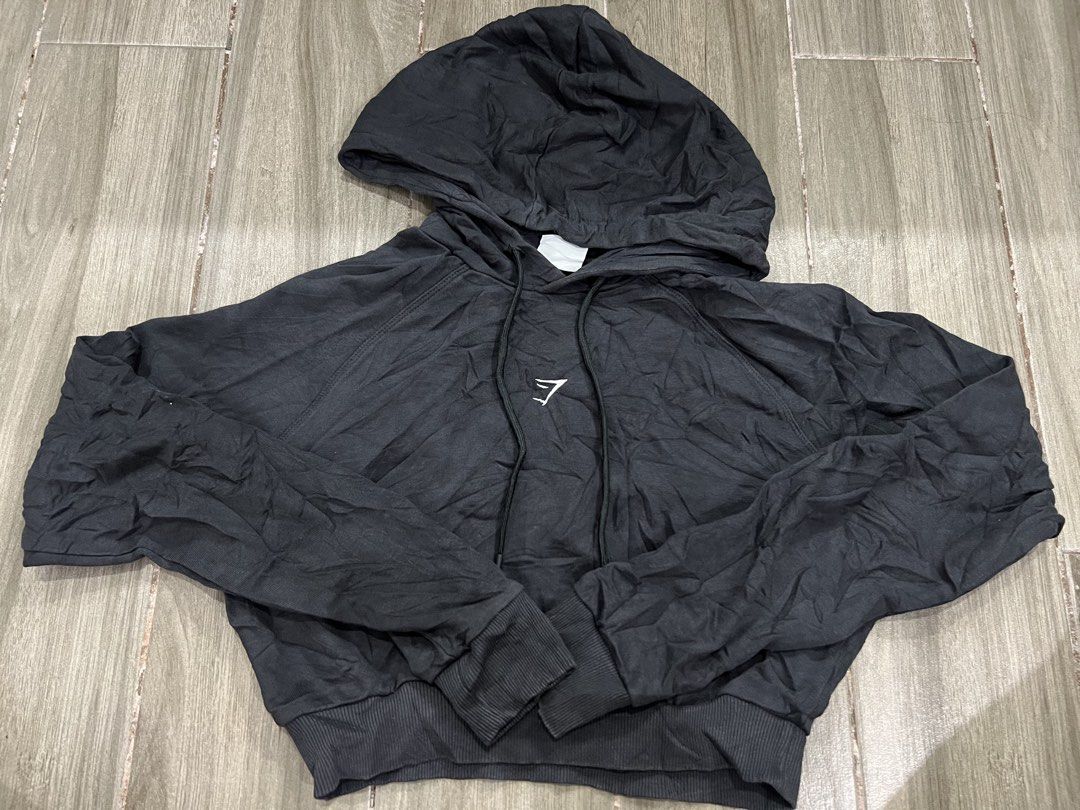 Cropped hoodie (Category: Activewear) located in Manila. Submitted by ricadawn (Listing ID 1467091711, Image 2). Description: .