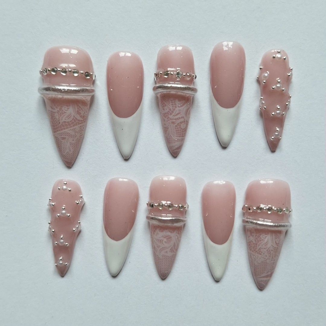 Custom press on nails (Category: Hands & Nails) located in Quezon City. Submitted by luxetips_pressph (Listing ID 1466976100, Image 1). Description: Custom Press On Nails for 250-350php Any shape and length message to order and for inquiries Inclusions: 📌 Nail Prep Kit (Alcohol Pads, Cuticle Pusher, Nail File) 📌 Jelly Glue 📌 Care Card 📌 Press On Nails.