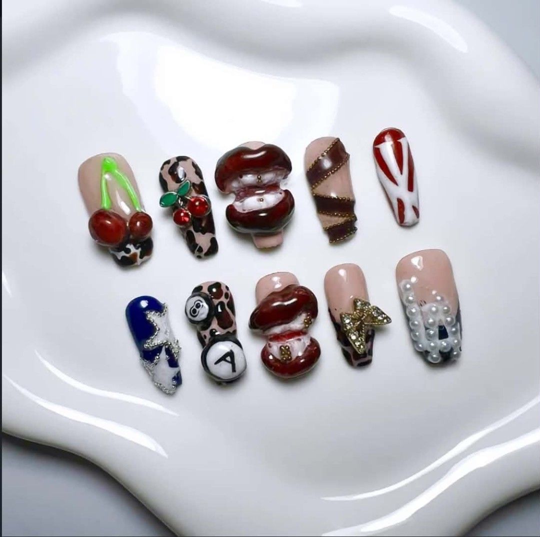 CUSTOM PRESS ON NAILS (Category: Hands & Nails) located in Manila. Submitted by _bylodia (Listing ID 1467004750, Image 1). Description: ACCEPTING RUSH ORDERS‼️ nail sizing: coin method (for accurate size) 💅 nail glue, jelly glue, nail file, cuticle pusher, and alcohol ( will be sending step by step tutorial for betted retention) 📍taguig, metro manila 🚚 lalamove, jnt, pick up note: 50% down payment to confirm your order..