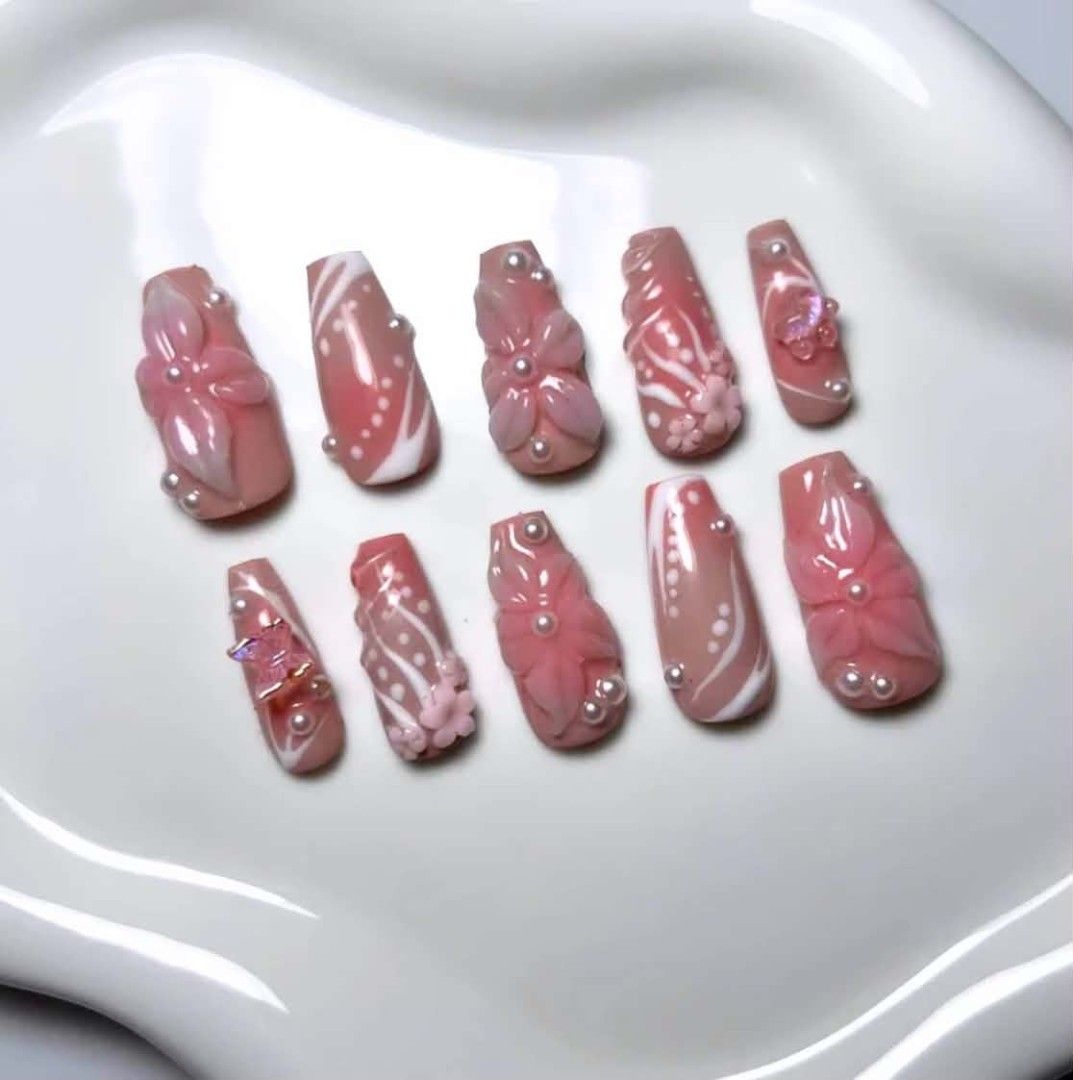 CUSTOM PRESS ON NAILS (Category: Hands & Nails) located in Manila. Submitted by _bylodia (Listing ID 1467006900, Image 1). Description: ACCEPTING RUSH ORDERS1‼️ nail sizing: coin method (for accurate size) 💅 nail glue, jelly glue, nail file, cuticle pusher, and alcohol ( will be sending step by step tutorial for betted retention) 📍taguig, metro manila 🚚 lalamove, jnt, pick up note: 50% down payment to confirm your order..