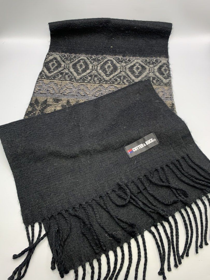 Cutter Buck Wool Scarf (Category: Scarves) located in Bulacan. Submitted by ridersthrift_ph (Listing ID 1467119057, Image 1). Description: In Great Condition Authentic No Flaws Gcash Payment Bulacan 📍.
