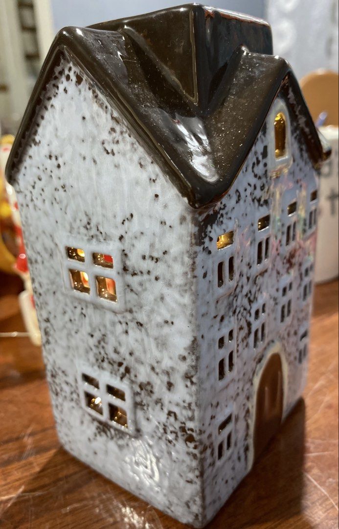 decorative ceramic house tealight holder, (Category: Coffee & Tea Tableware) located in Cavite. Submitted by tatashop_sky (Listing ID 1467037894, Image 3). Description: .