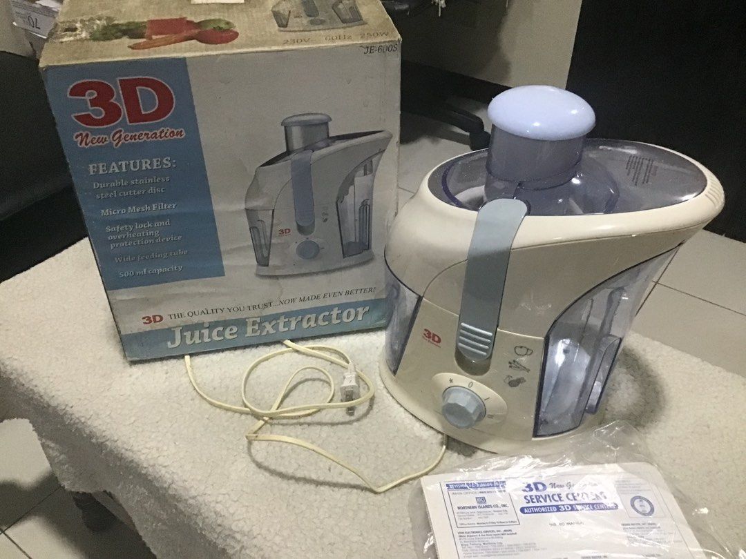 DEFECTIVE - 3D New Generation Juice Extractor JE-600S (Category: Juicers, Blenders & Grinders) located in Quezon City. Submitted by rufsjack488 (Listing ID 1467012857, Image 2). Description: - Condition: Defective but slightly used only - Model: 3D New Generation Juice Extractor JE-600S - Durable stainless steel cutter disc and micro mesh filter for smooth juice - Safe to use with built-in safety lock and overheating protection - Convenient wide 