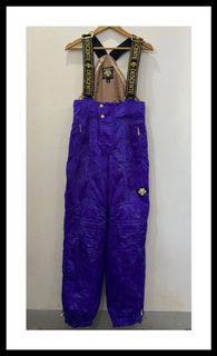 (Category: ) located in . Submitted by retrothrifter88 (Listing ID 1467012508, Image 1). Description: .