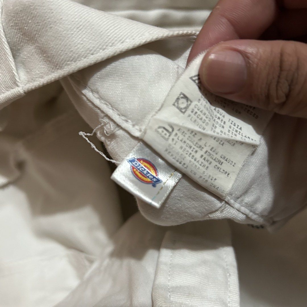Dickies (Category: Shorts) located in Lagonoy. Submitted by young_johnmarkcachuela (Listing ID 1467091057, Image 3). Description: Size 32.