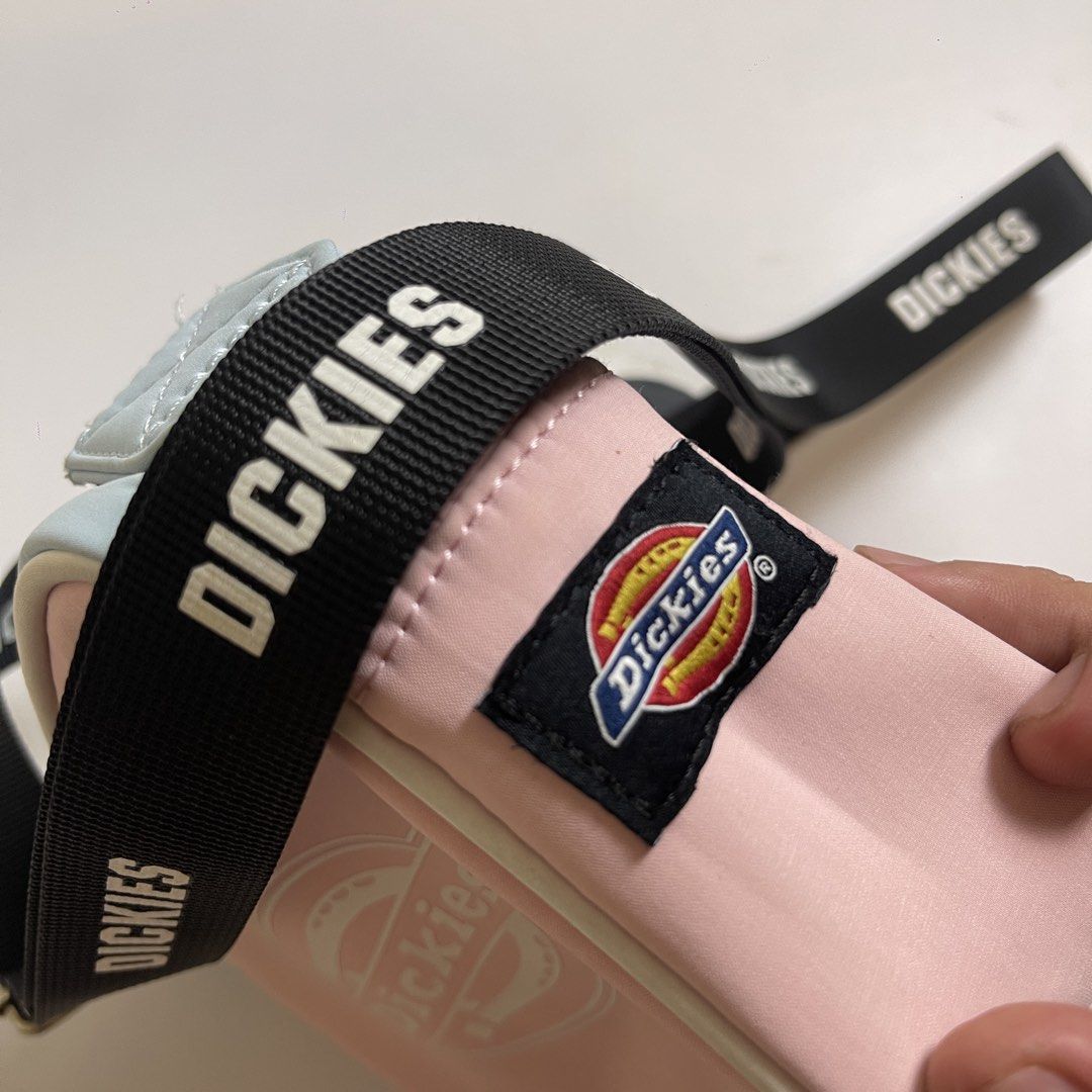 Dickies Mini Sling Bag (PINK) (Category: Sling Bags) located in Taguig. Submitted by _blisskarte_ (Listing ID 1467124011, Image 2). Description: Price: ₱500 Dickies Mini Sling Bag (PINK) • Good for Psg • Good condition 📍Guadalupe Cembo, Taguig 🚚Via J&T / Lalamove / Meet-up.