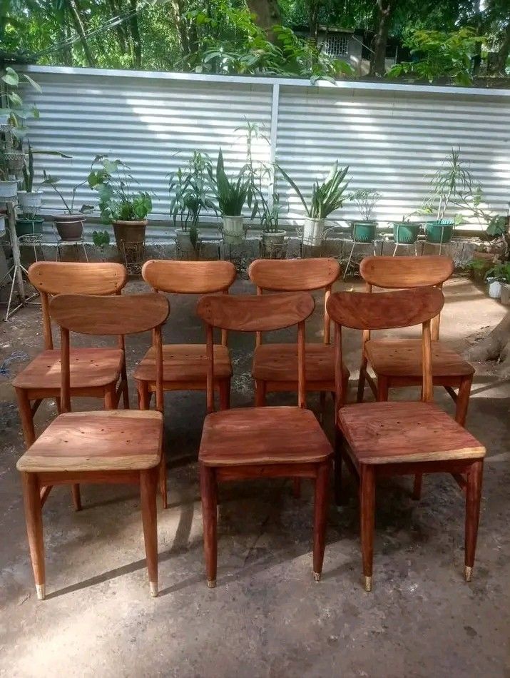 Dining chairs narra wood🎯 (Category: Chairs) located in Manila. Submitted by carmelites36250 (Listing ID 1467135292, Image 1). Description: Dining chairs 7pcs ❤❤ refurbish/ restored /varnish deliver🎯 Solid narra wood 🎯 Pick up / Delivery 🚚🚚🚚 Pm me ☎☎☎☎ Price-2,550 each ✅ #forsale.
