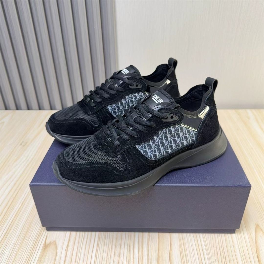 Dior Black Oblique Runner Sneakers(Custom-made) (Category: Sneakers & Footwear) located in Valenzuela. Submitted by langit_wind (Listing ID 1467113131, Image 3). Description: Standard size: 38-44 Grade: Same as official website Material: Officially matched material, comfortable and breathable lining, lightweight, soft, and wear-resistant outsole.