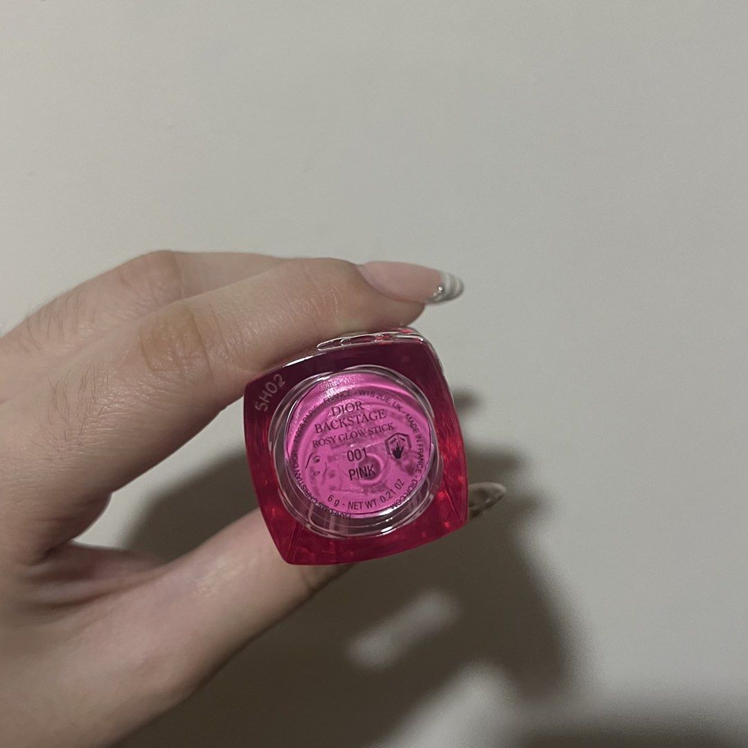 Dior blush rosy glow stick (Category: Makeup) located in Plaridel. Submitted by polkamato (Listing ID 1467133536, Image 2). Description: - Dior blush rosy glow stick (01 pink) - used once only - bought from rustans with box - orig price is 3,500 .